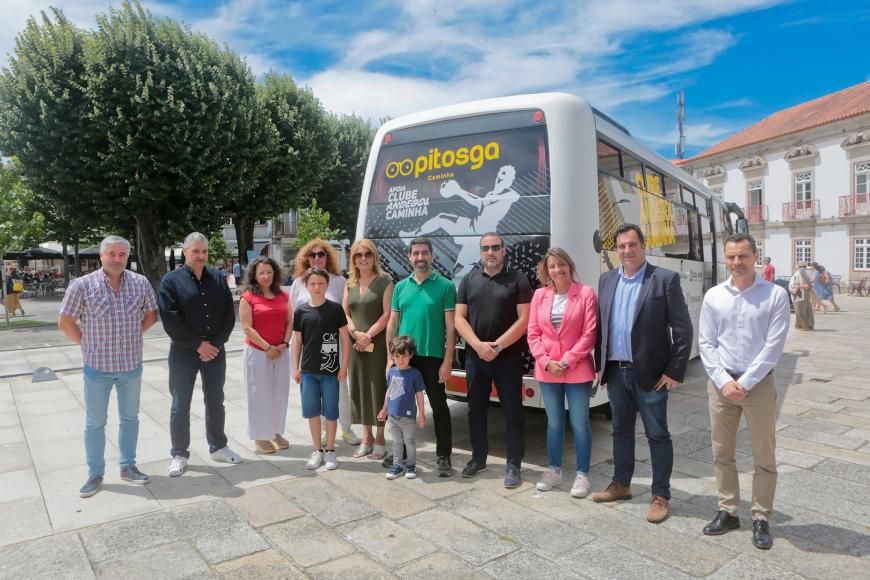 Clube de Andebol de Caminha com novo autocarro