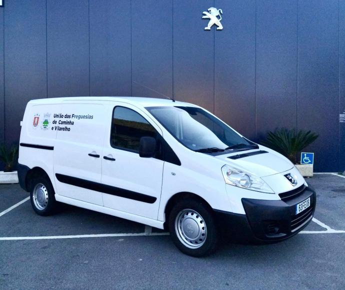 Carrinha ligeira de mercadorias para apoiar os servi&ccedil;os das duas freguesias