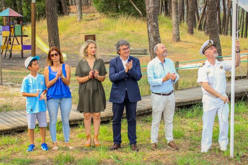 A Bandeira Azul da Europa foi hoje hasteada na Praia da Foz do Rio Minho